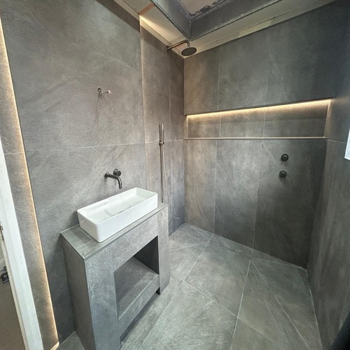 Bathroom Tiling Services Hull
